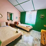 Ipoh Station 18, 4 Bedroom Rainforest Loft 1 Depan Aeon